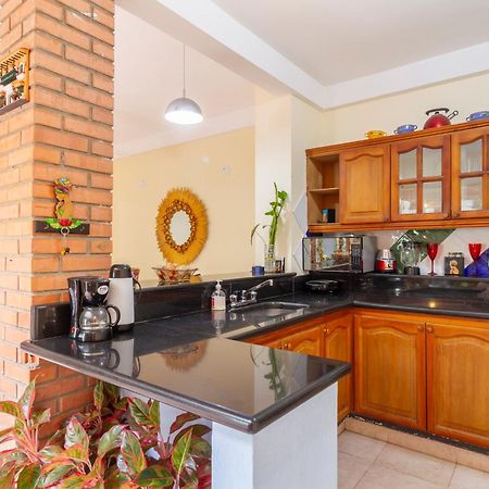 Hostal Cartagonova - Habitaciones Privadas Y Amplias Cerca A Zonas Turisticas Cartagena Exteriör bild