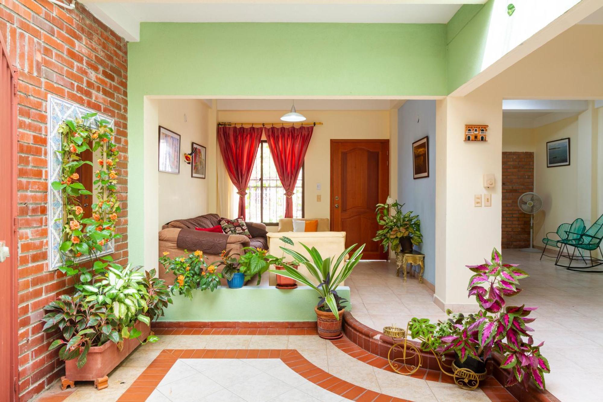 Hostal Cartagonova - Habitaciones Privadas Y Amplias Cerca A Zonas Turisticas Cartagena Exteriör bild